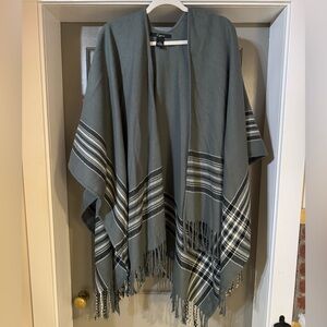 Cejon Charcoal and White Striped Shawl